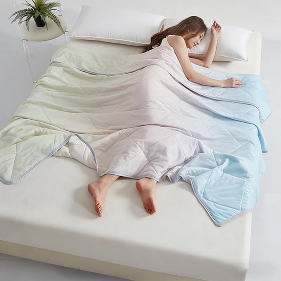 Cool Silk Summer Quilt Lightweight, Breathable Air Conditioner Blanket for Hot Sleepers, Ombre Blue Bed Cover for Spring Summer, 100x150cm Cooling Throw for Sofa Nap, Moisture Wicking Sleep Quilt