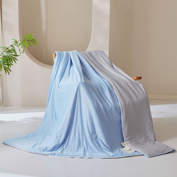 Cool Summer Quilt 59x79 Inches, Lightweight Thin Quilt for Single Bed, Breathable Polyester Cooling Blanket, Reversible Soft Summer Quilt for Dorm