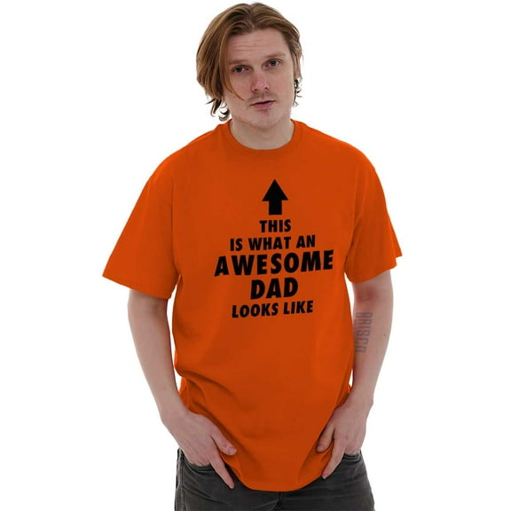 Cool What an Awesome Dad Looks Like Men's Graphic T Shirt Tees Brisco Brands S