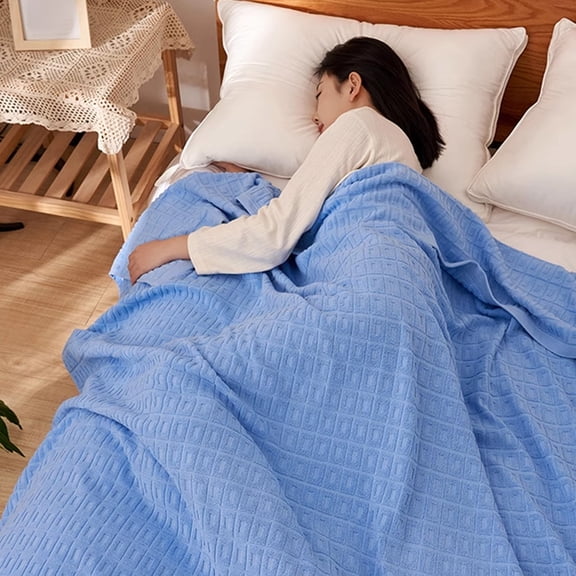 Cooling Blanket For Hot Sleepers And Night Sweats Ice Blanket For All-Season -Cold Blankets For Sleeping Ice Blankets Absorbs Body Heat To Keep