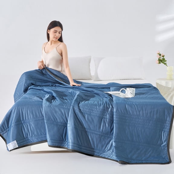 Cooling Blankets for Hot Sleepers,59x39inch Solid Color Summer Cooler Quilt,Quilted Design with Stable Filling Material,Machine Washable,Easy to Care,Suitable for Summer Sleep,Nap,Travel(Navy)