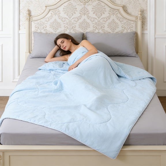 Cooling Summer Comforter Quilt, Lightweight Ice Silk Blanket, Breathable Thin Cooling Quilt for Hot Sleepers, Soft Cooling Duvet with Double-Sided Cooling Technology and Weighted Comfort