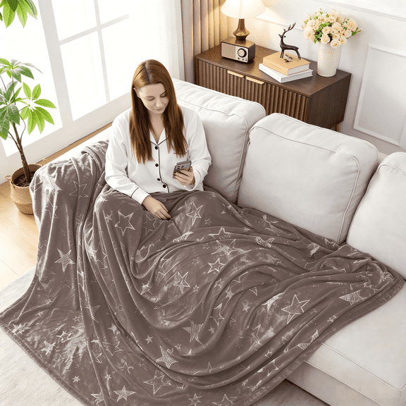 Cooling Throw Blanket with Double Sided Cold Effect, 60"x90"Lightweight Breathable Cold Comforter Blankets for Hot Sleepers Night Sweats,Brown