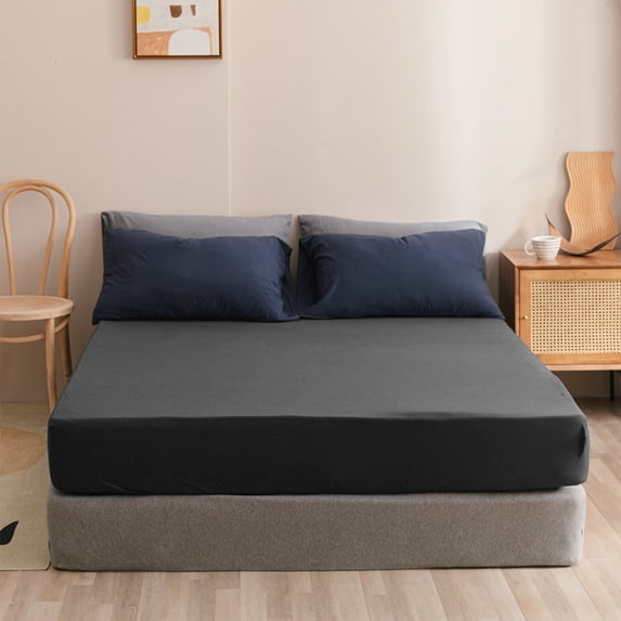 Coollooc Waterproof Mattress Protector Queen, Fitted Sheet Style Breathable Mattress Cover with Deep Pocket, Machine Washable Noiseless Bed Cover for Kids Adults Pets, 60'' X 80''(Gray)