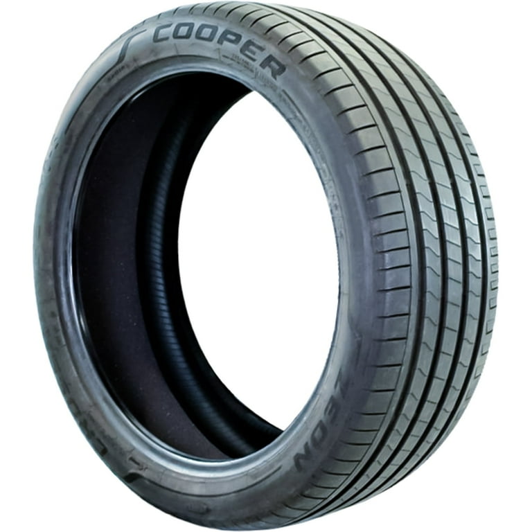 Cooper Zeon CrossRange UHP All Season 255/45R20 105H XL