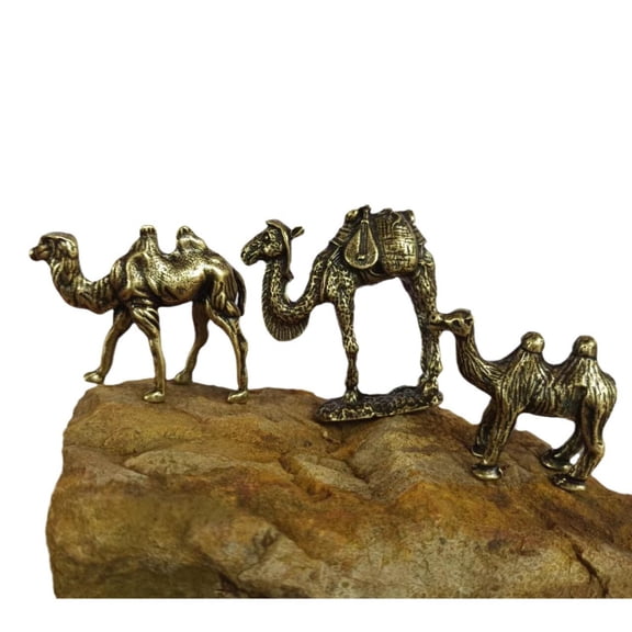 Copper Camel Figurines 3 Piece Set Miniature Brass Tea Pet Animal Ornaments Vintage Style Desk Home Office Decor