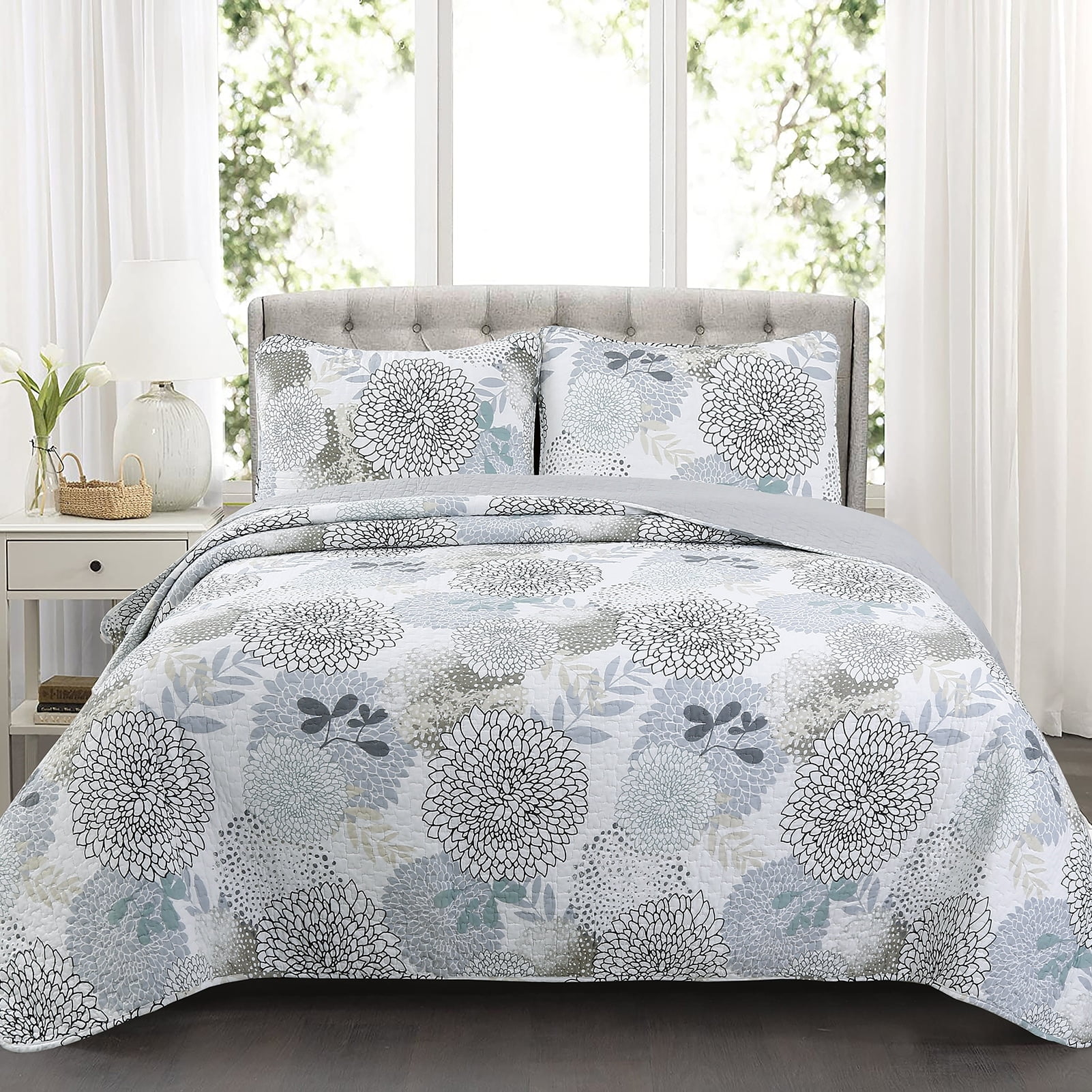 Blue and Beige Floral Cotton Twin Quilt Set
