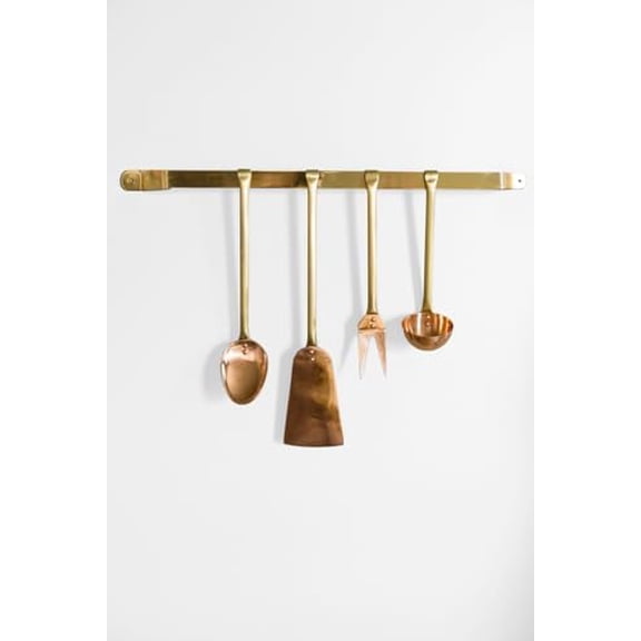 Copper Kitchen Utensils Set with Holder - Cooking Utensils Set Includes Spoon Ladle, Spatula, Fork and Small Ladle - Doubles as a Wall Decor - Perfect Wall Art Aesthetic for Cooking Enthusiasts