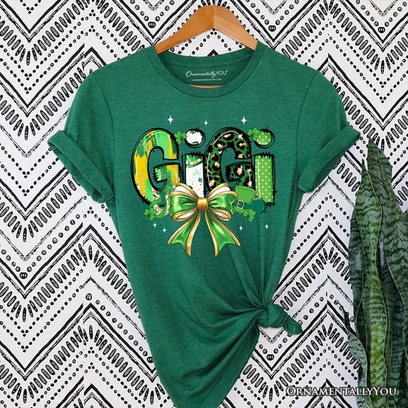 Coquette Gigi Bow St Patrick’s Day T-Shirt, Green Lucky Shamrock Clover Tee
