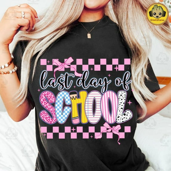 Coquette Last Day Of School T-shirt, Bruh We Out Teacher T-shirt, Teacher Appreciation T-shirt, Teacher School T-shirt, School's Out For Summer T-shirt.