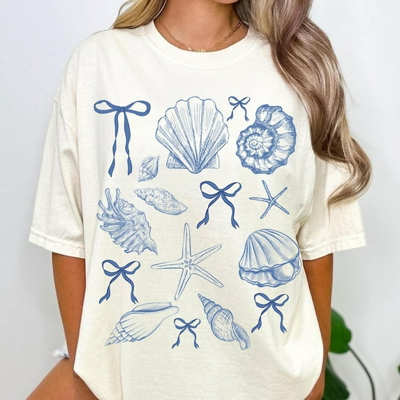 Coquette Seashell T-Shirt Beach Coastal Summer Vibes Vintage Summer Girls Trip Retro Summer Shirt