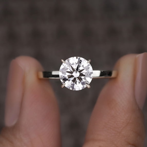 Cora Jewellery 2CT Round Moissanite Ring, Solitaire Engagement Ring for Women, 18K White Gold, 6 US