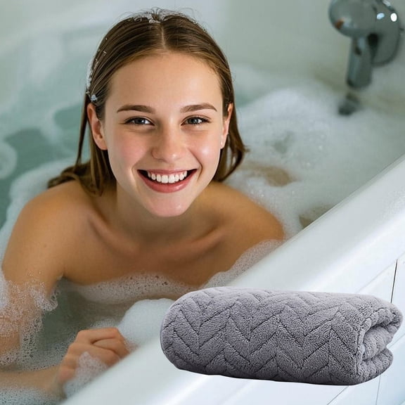 Coral Fleece Pattern Bath Towel – Super Absorbent Soft Warm Towel For Home Travel And All Season Use