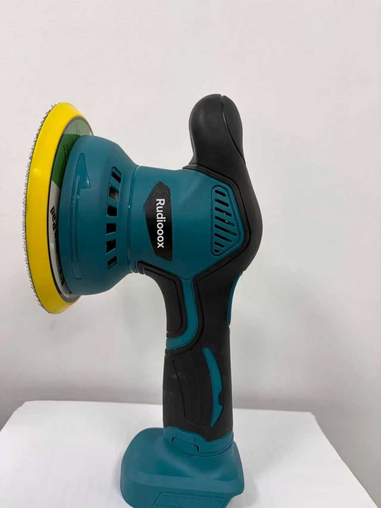Cordless Car Buffer Polisher w/ 2x2000mAh 21V Batteries, 6 Inch Car buffer Waxer Kit, Car Polishing Machine w/ Extra 18 PCS Attachments & 6 Variable Speed