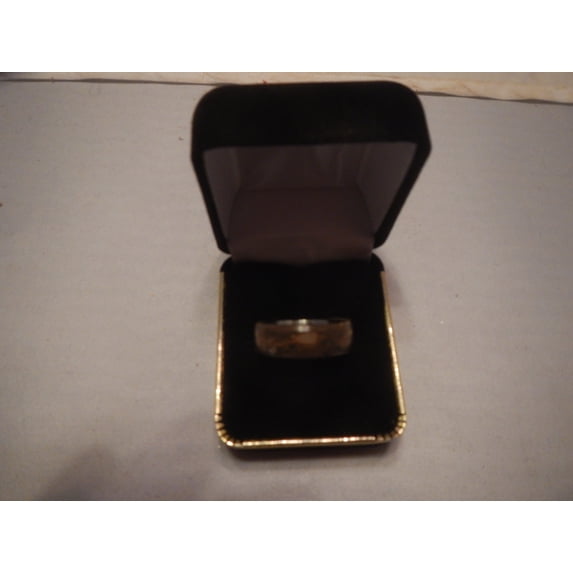 Corian Ring size 9 R12