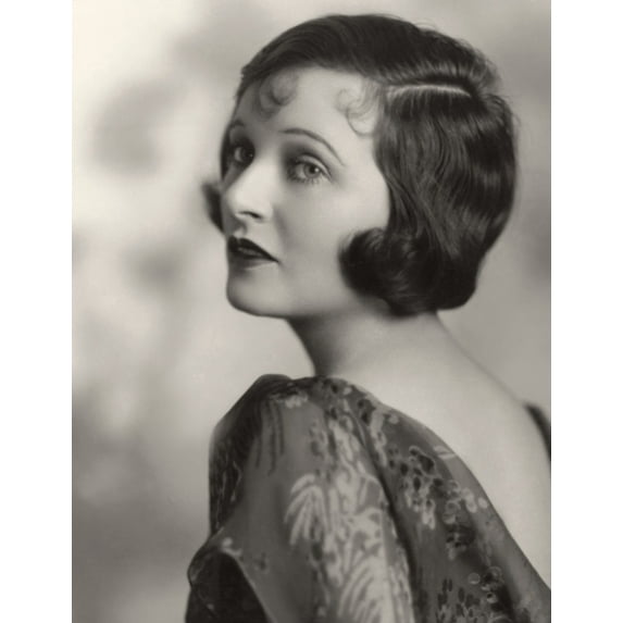 Corinne Griffith Portrait Ca. 1920S Photo Print (8 x 10)