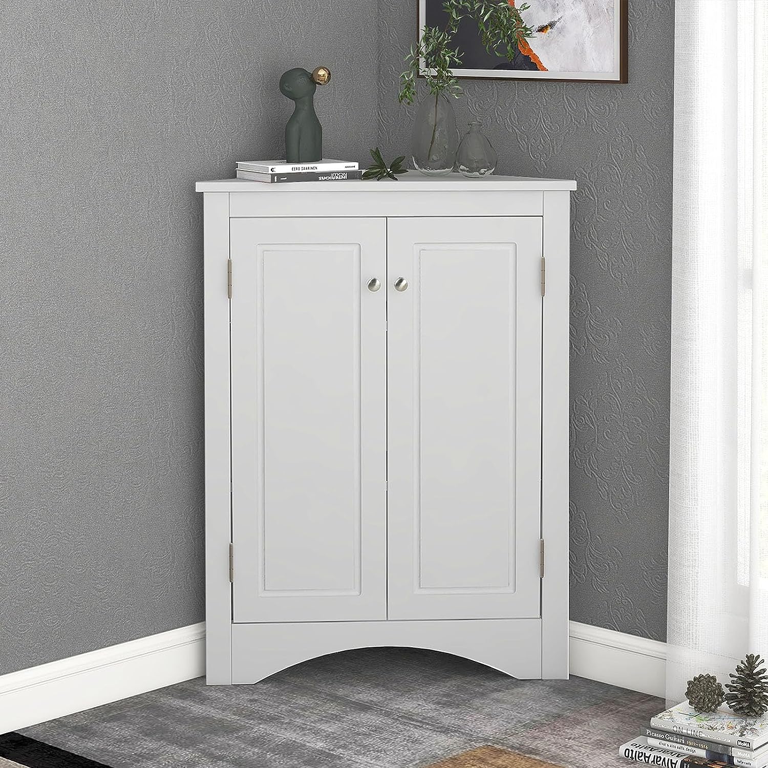 Corner with Doors, Floor Corner Bathroom Small