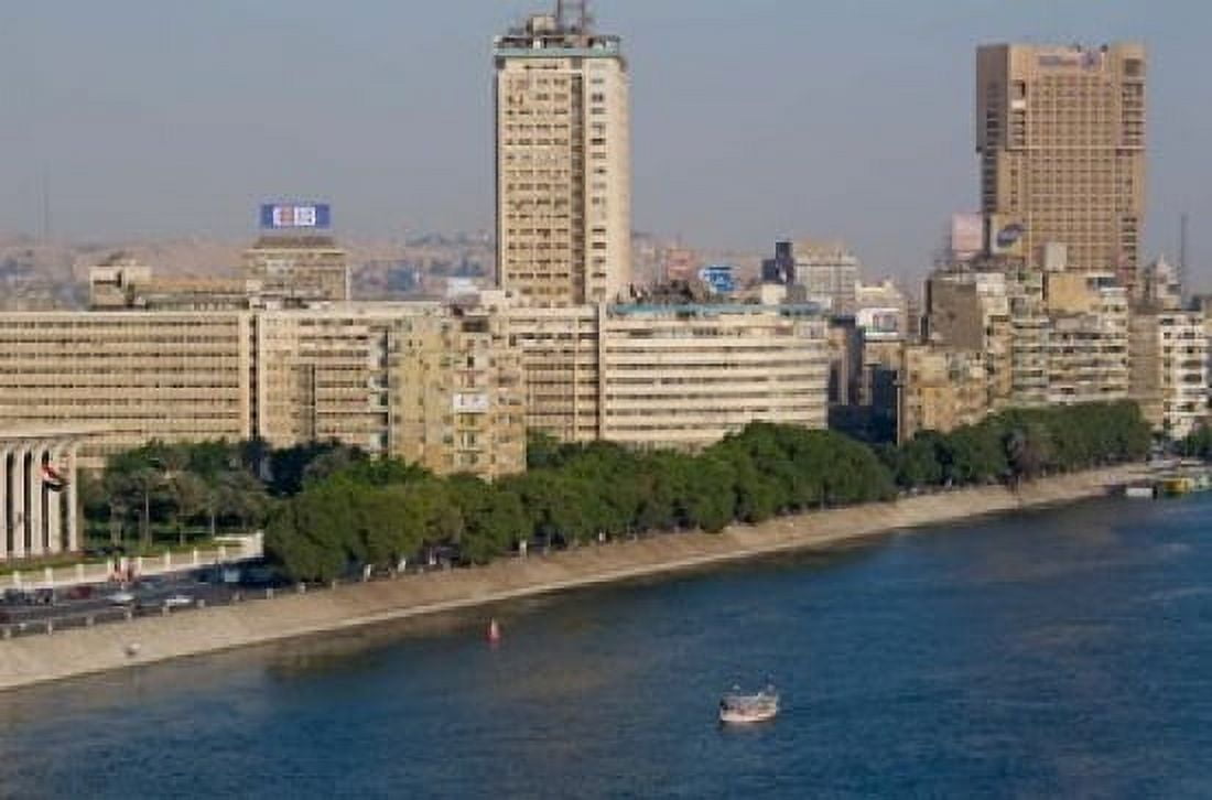 Corniche El Nil Nile River Cairo Egypt Canvas Art - Nico Tondini DanitaDelimont (35 x 23)
