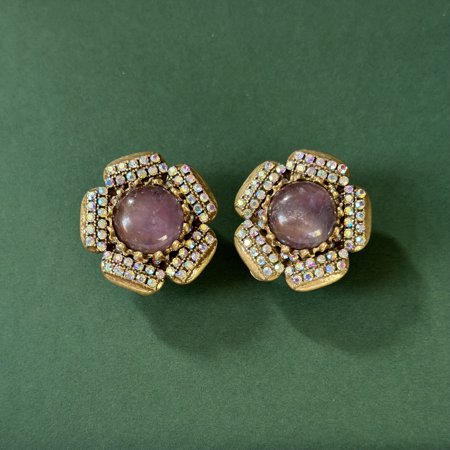 Coro antique vintage light luxury niche design senior sense flower earrings temperament unique earrings earrings female