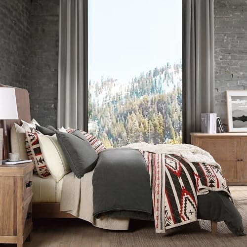 Cortez Western Bedding 3 Piece Quilt Set with Pillow Shams, King Aztec Bedding Set, White Red Gray Tribal Southwestern Bedding, Geometric Pattern Cotton Reversible Bed Set