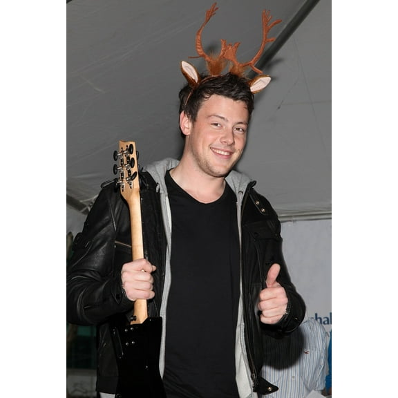 Cory Monteith At In-Store Appearance For Glee Cast Memebers Launch Marshalls And T.J. Maxx "Carol-Oke" Contest Bryant