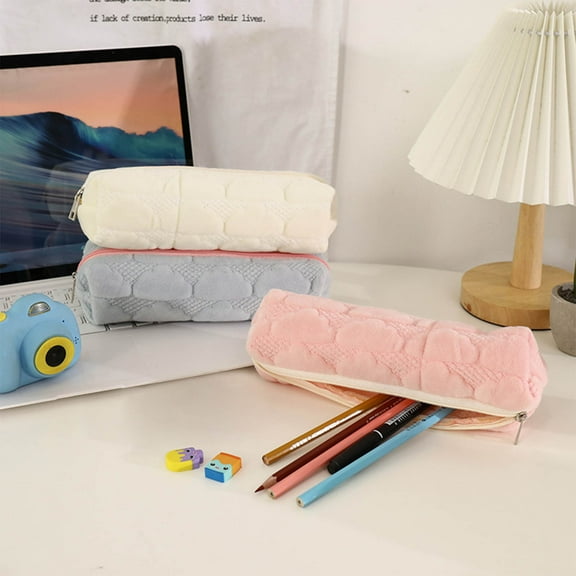 Cosmetic Bag Large-Capacity Heart Design | Soft Short-Pile Fabric | Foldable Portable Organizer | Widened Handle | Durable Zipper | 22 x 5 x 6 cm | 1 Pack