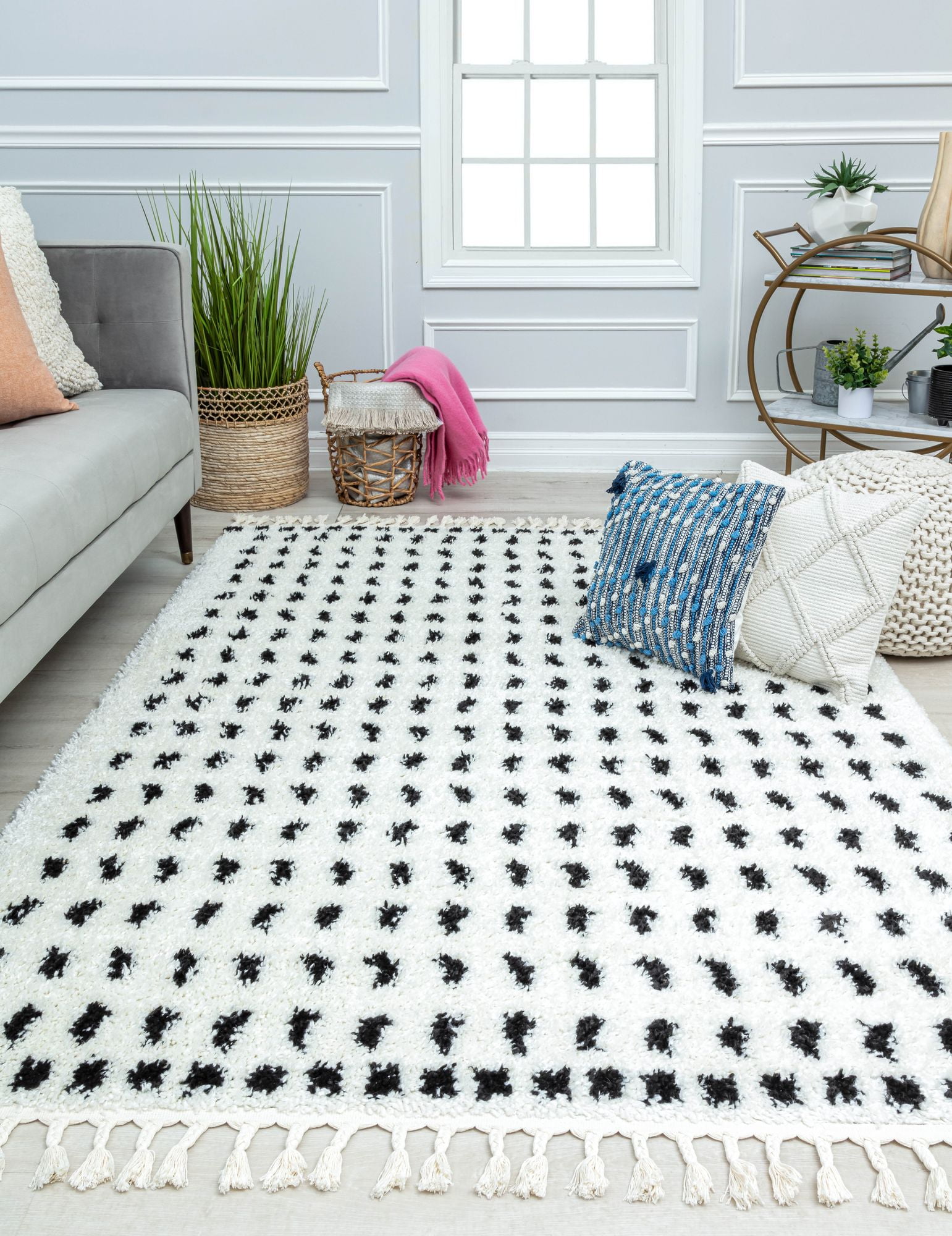 Rugs America BT15B Calm Creation Dots Modern White Area Rug, 2'6" x 4'
