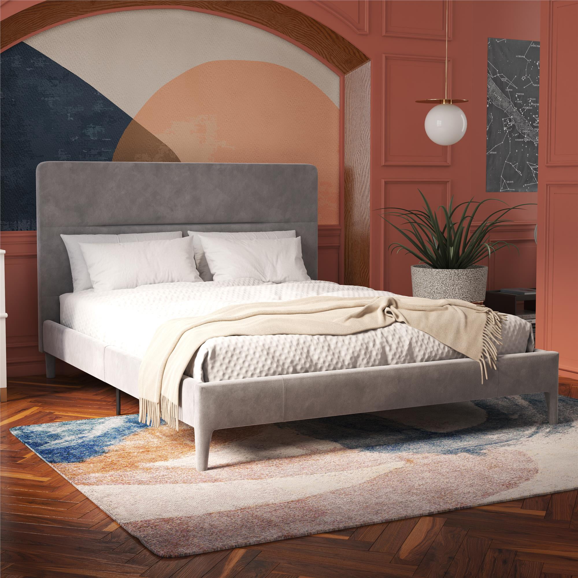 Queen Light Gray Velvet Upholstered Platform Bed with Tufted Headboard