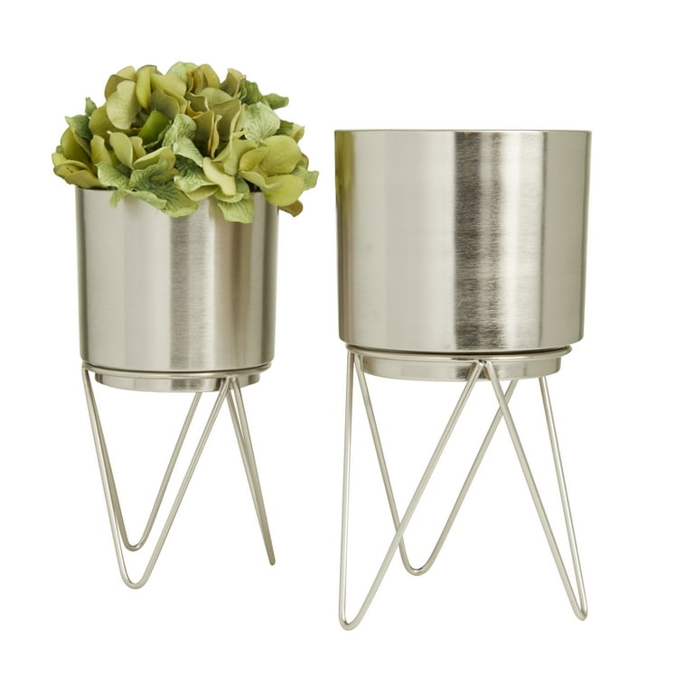 CosmoLiving by Cosmopolitan 12", 11"H Silver Metal Planter with Removable  Stand (2 Count)