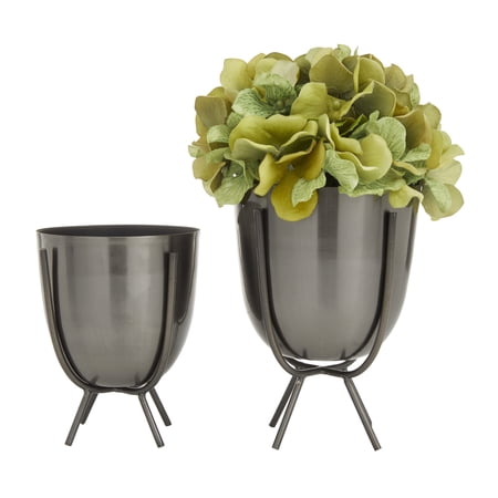 CosmoLiving by Cosmopolitan 4", 5"W Small Gray Metal Planter with Removable Stand (2 Count)