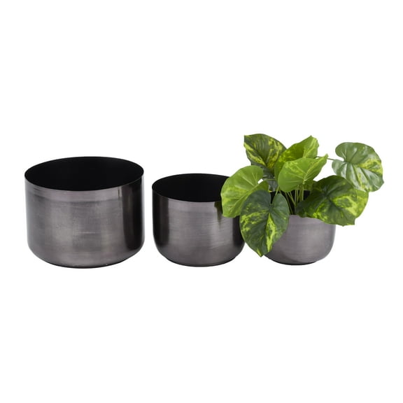 CosmoLiving by Cosmopolitan 9", 7", 6"H Black Metal Planter (3 Count)