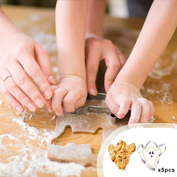 Costeam Halloween Cookie Cutters Stainless Steel Baking Cutter Molds, Ghost, Witch's Hat, Bat, Cat Cookie Cutters Holiday Decorative Party Supplies