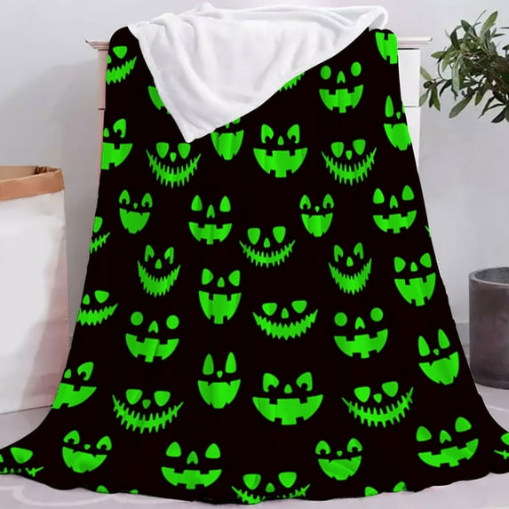 Costeam Spooky Pattern Flannel Throw Blanket 40x30" - Halloween Themed All-Season Shawl, Air Conditioning Warm Wrap for Movie Nights and Gothic Home Decor