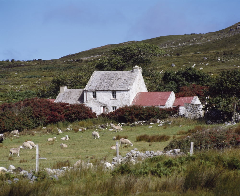 Cottage Ireland Canvas Art - The Irish Image Collection Design Pics (32 x 26)