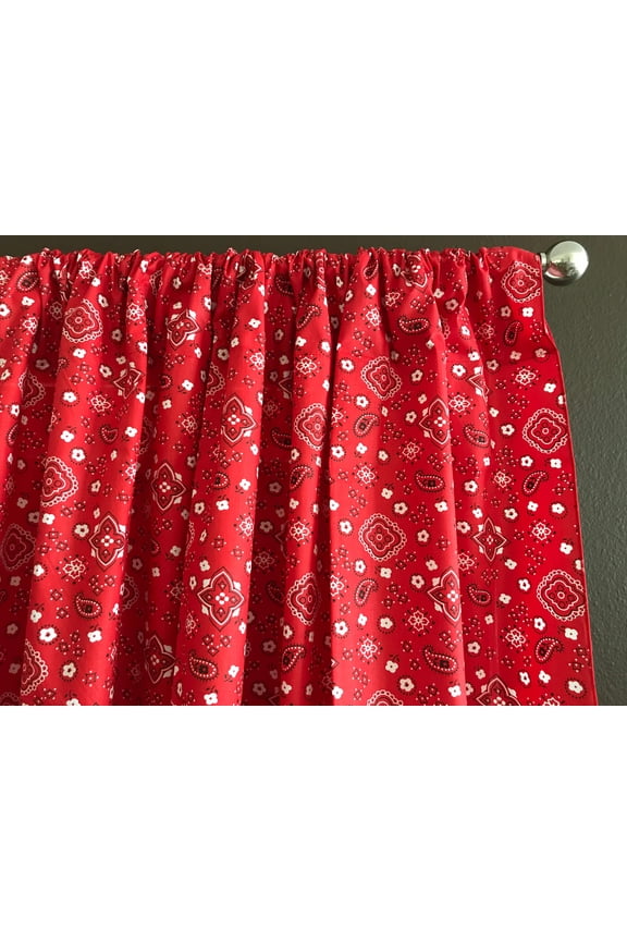 Cotton Curtain Floral Paisley Bandanna Print 58 Inch Wide Red