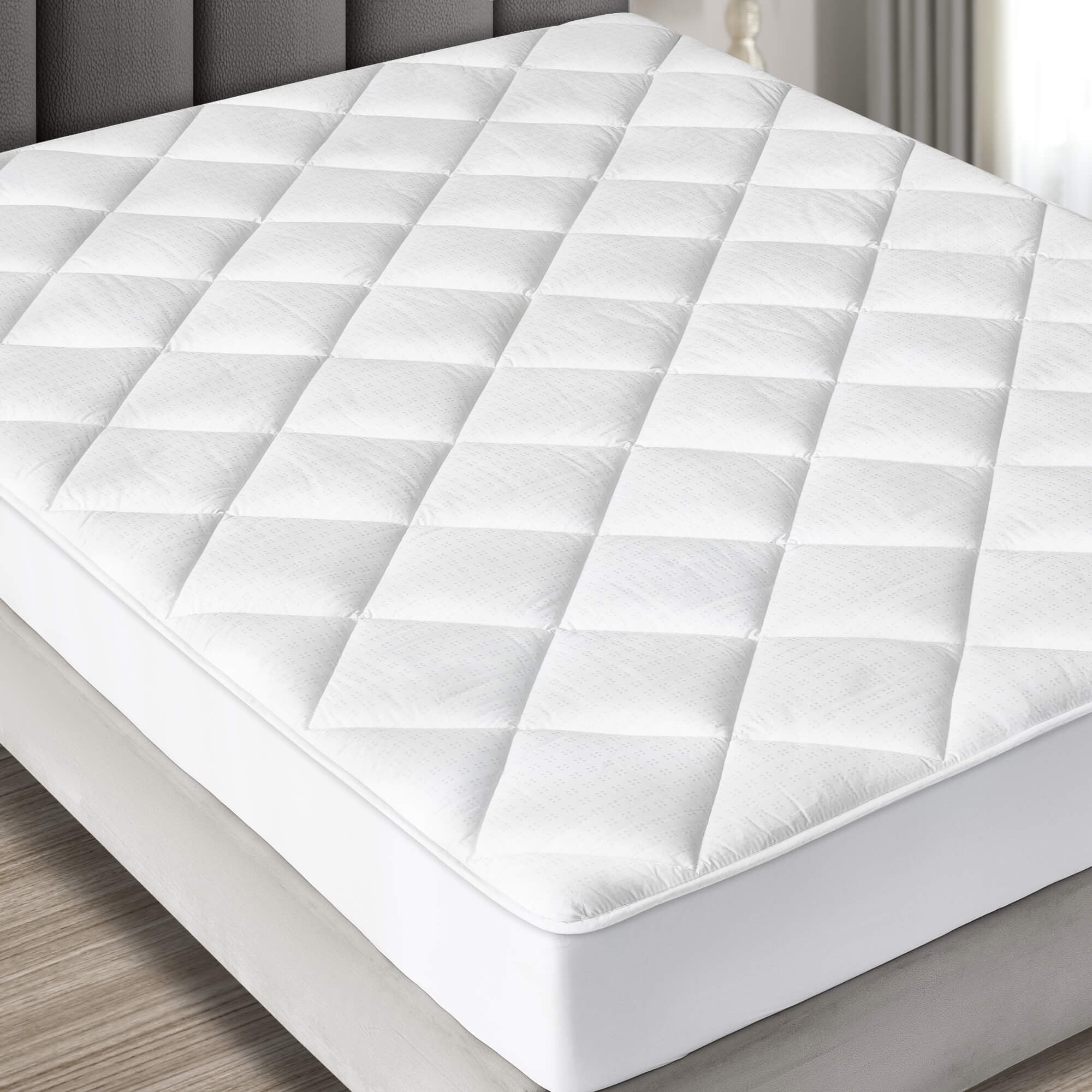California King White Cotton Sateen Down Alternative Mattress Pad