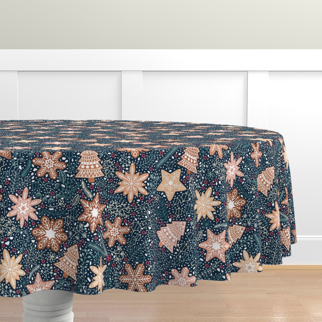 Cotton Sateen Tablecloth, 70" Round Gingerbread Snowflakes Christmas