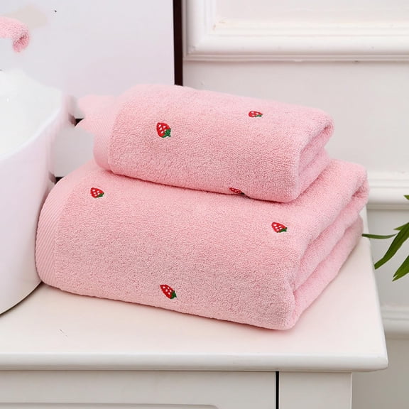 Cotton Soft Strawberry Love Bath Towel, Quick Drying, Durable, Easy to Care for, Ideal for Poolside, Bathroom, Beach, Salon, University Dorm, Spa, Wedding Decoration or Gym