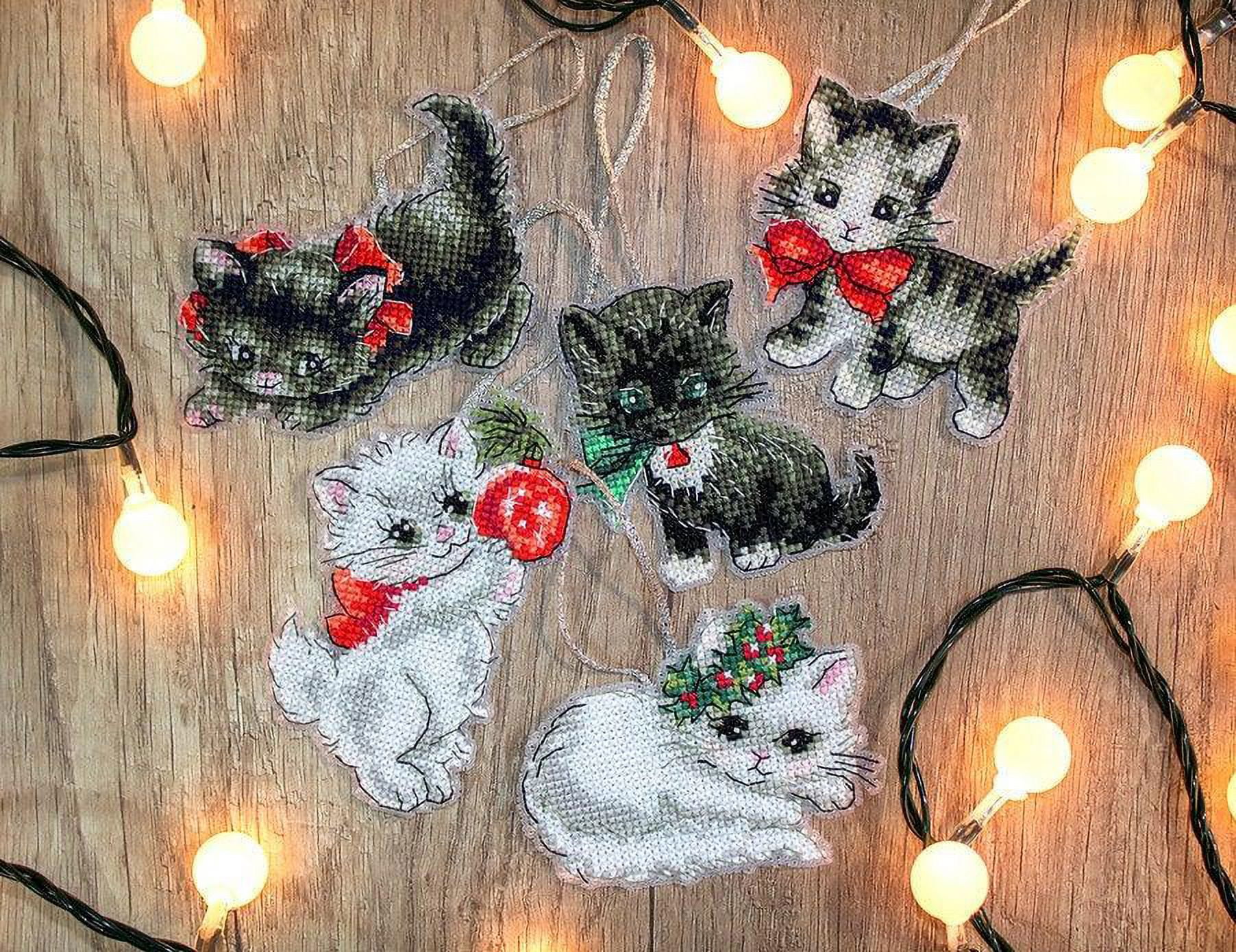 Counted Cross Stitch Kit Christmas Kittens Toys Leti987 Needlework Easy Small Black White Canvas Cotton