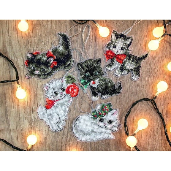 Counted Cross Stitch Kit Christmas Kittens Toys Leti987 Needlework Easy Small Black White Canvas Cotton