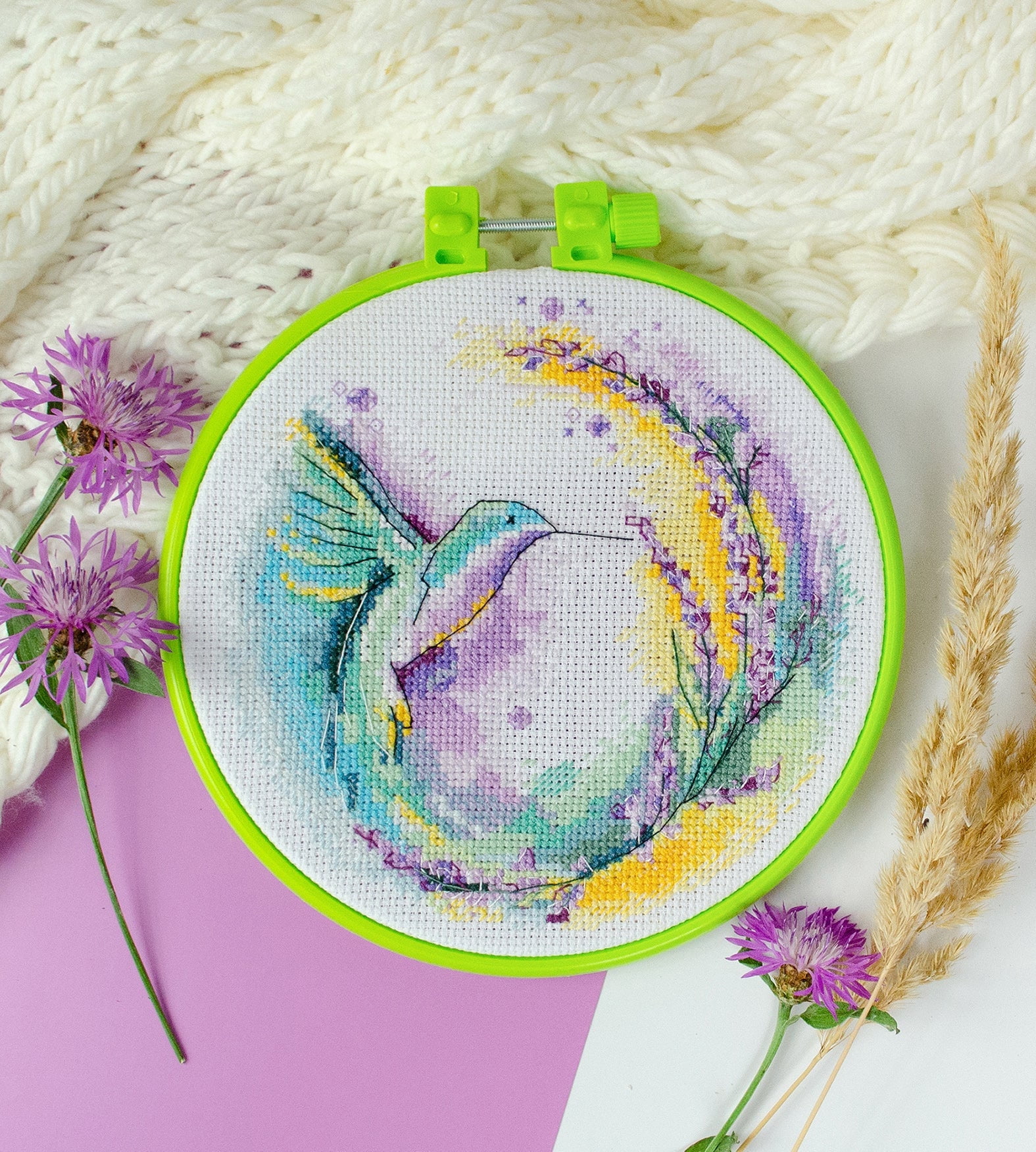 Counted Cross-stitch kit - Color whirlwind AHM-073