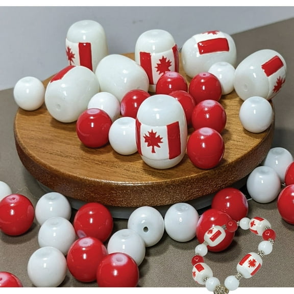 Country Beads For Bracelet, Canada Maple Leaf Flag Glass Beads Bulk For Jewelry Making, Preschool Supplies For Kids, Gift For Beader, 40 pcs