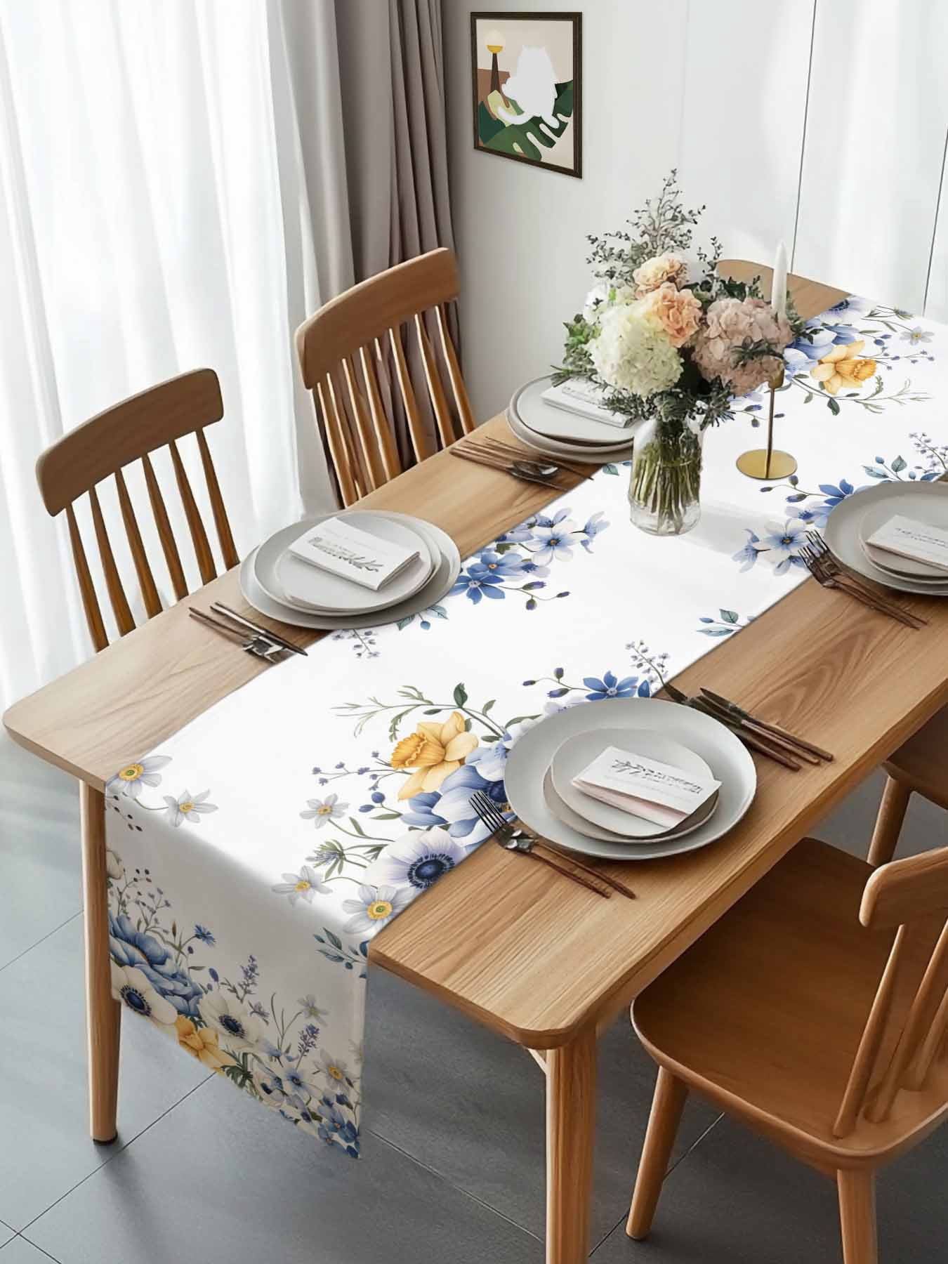 Country Blue Flowers Table Runner 90 Inches Long, Watercolor Eucalyptus Leaves Table Runners Tabletop Scarf Kitchen Dining Tables Decoration for Home Party Indoor Outdoor