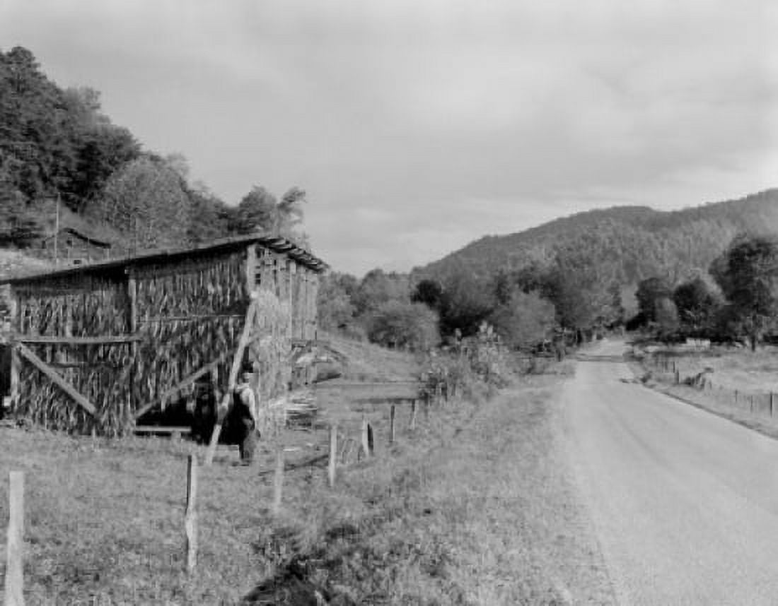 Country road Canvas Art -  (24 x 36)