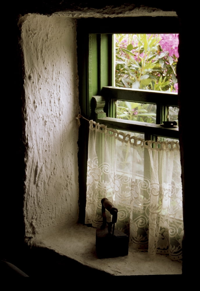 County Kerry Ireland Cottage Window Canvas Art - Richard Cummins Design Pics (24 x 36)