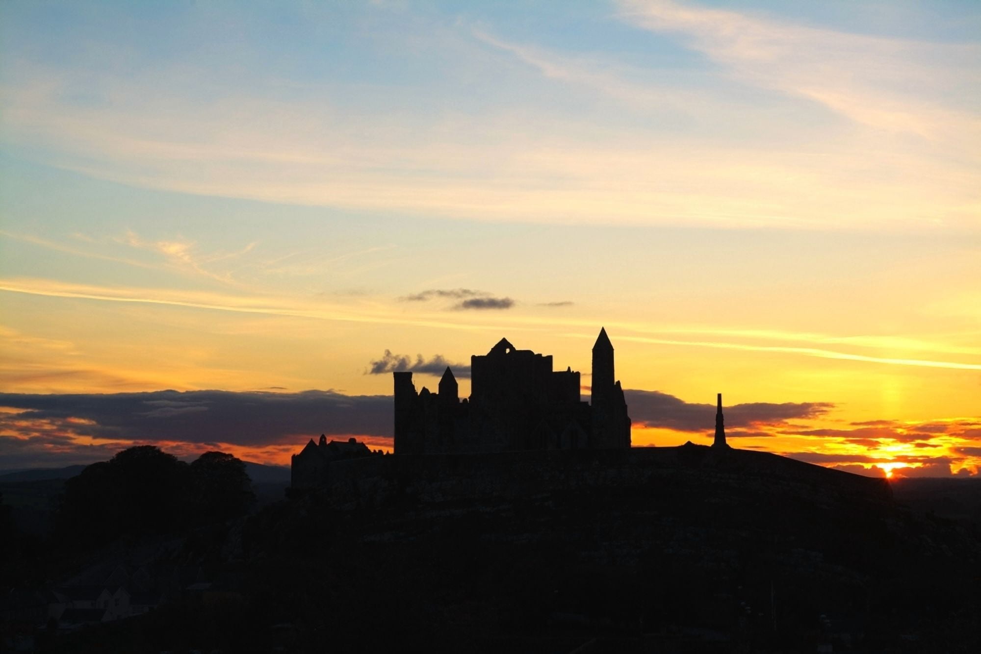 County Tipperary Ireland Rock Of Cashel Against Sunset Canvas Art - Peter Zoeller Design Pics (36 x 24)