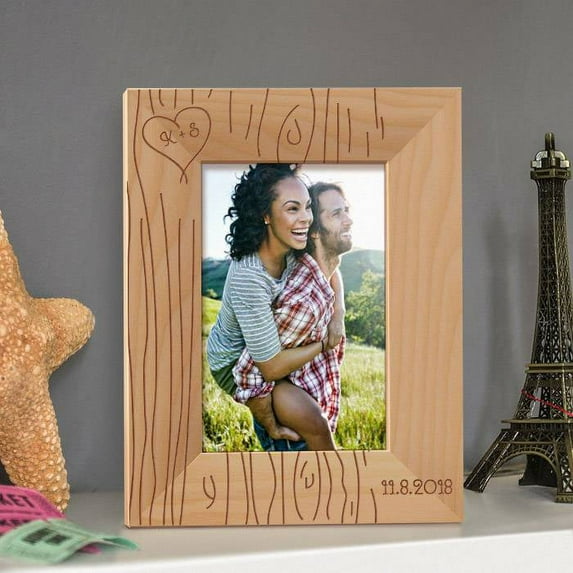 Couple in Love Plain Personalized Wooden Picture Frame 4" x 6" Brown (Vertical)