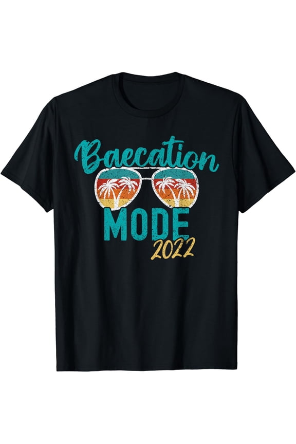 Couples Trip 2022 Matching Beach Vacation Baecation Mode T-Shirt