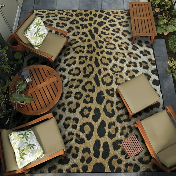 Couristan Dolce Amur Leopard Indoor/Outdoor Area Rug, 2'3" x 3'11", New Gold