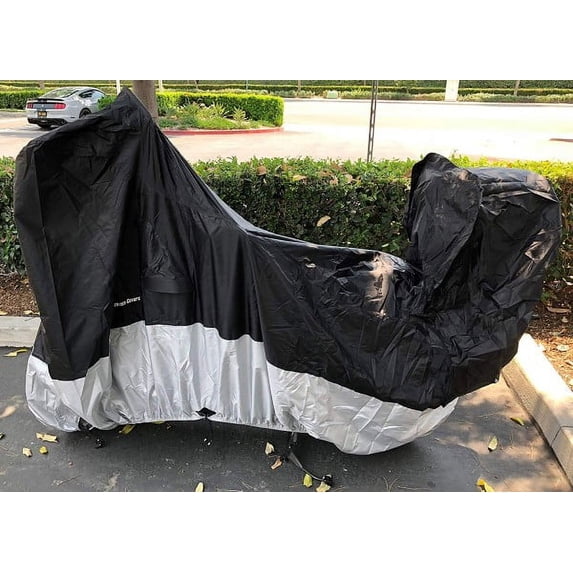 Covered Living Deluxe all season Motorcycle cover (L). Fits up to 84" length sport bike, dirt bike, scooter plus back rack trunk 20"Lx20"Wx22"H pouch